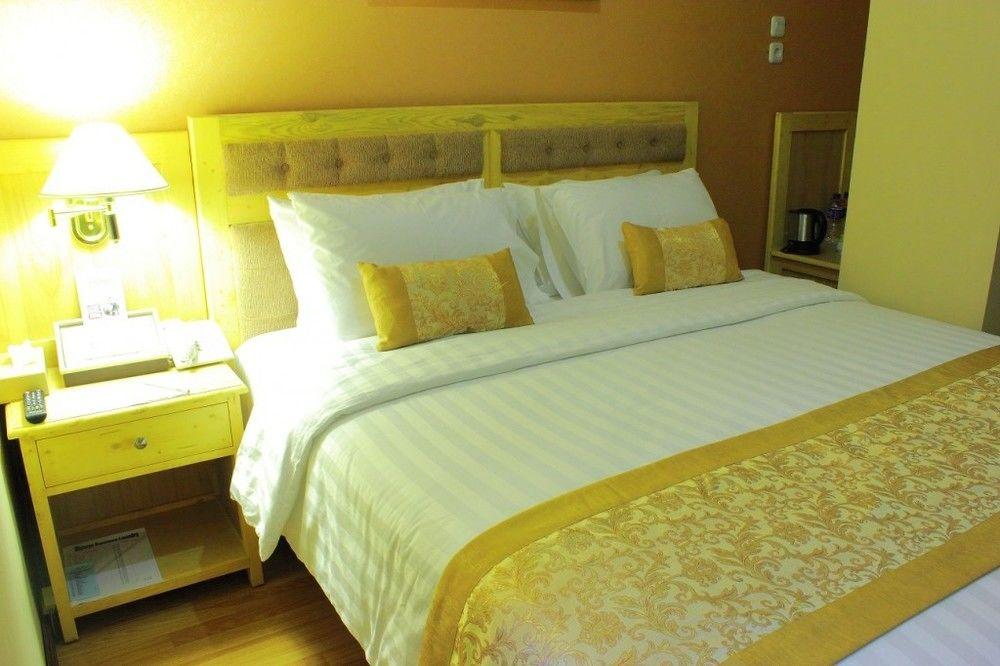 Kangen Boutique 2*